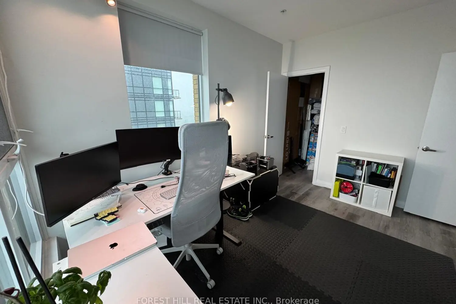 Additional image 10 of 104 Garment Street 1602