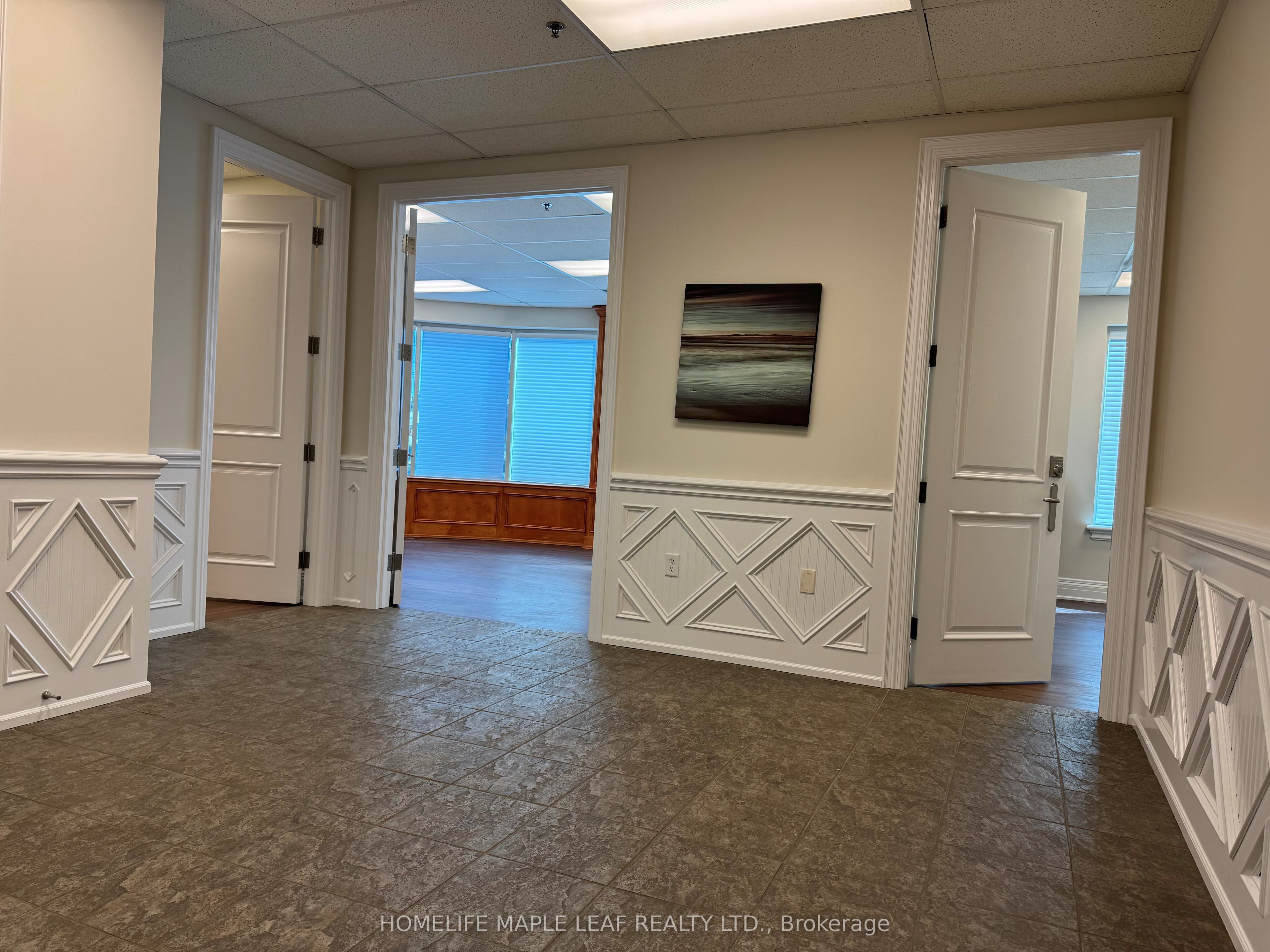 Additional image 2 of 202-7175 Tomken Road, Mississauga, ON, L5S 1P3