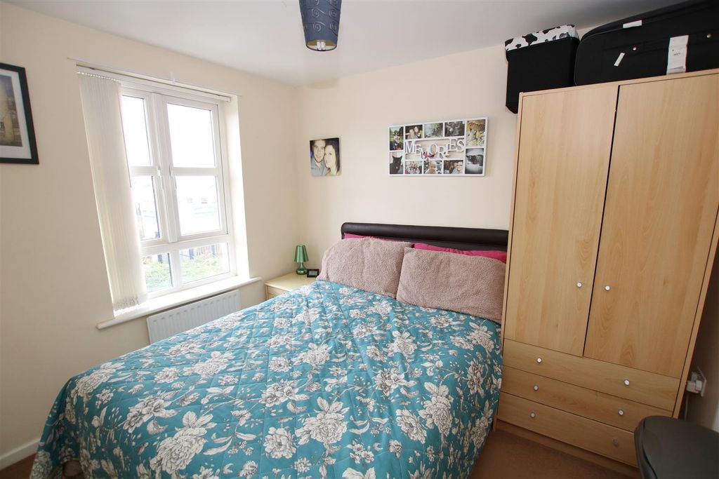 Additional image 5 of 2 bed flat to rentPigot Way, Lincoln LN2