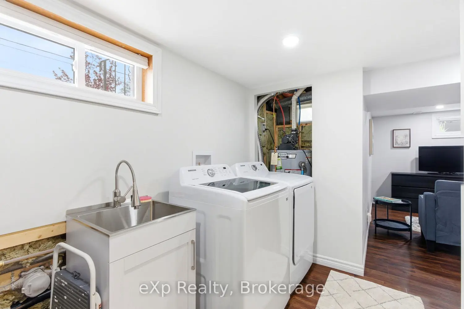 Additional image 12 of 52 Avondale Avenue