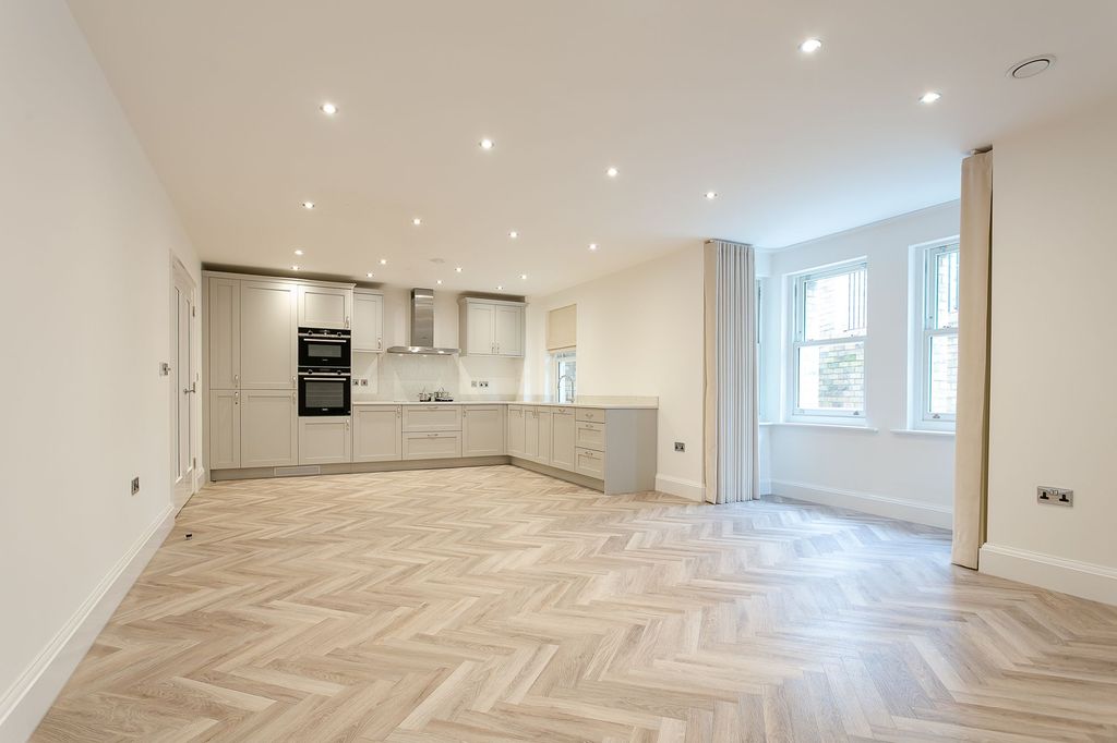 Additional image 6 of 2 bed flat to rentThe Oval, Harrogate HG2