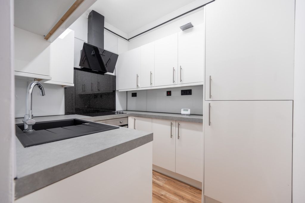 Additional image 6 of 1 bed flat to rentDunedin Terrace Flat 1-1, Glasgow, Clydebank G81