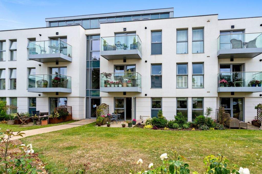 Additional image 17 of 1 bed property for saleLansdown Road, Cheltenham GL50