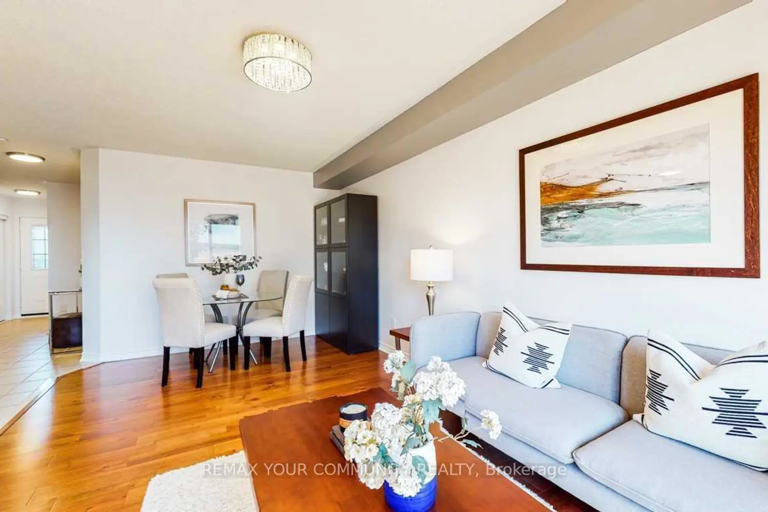 143 Cornish Drive photo 3