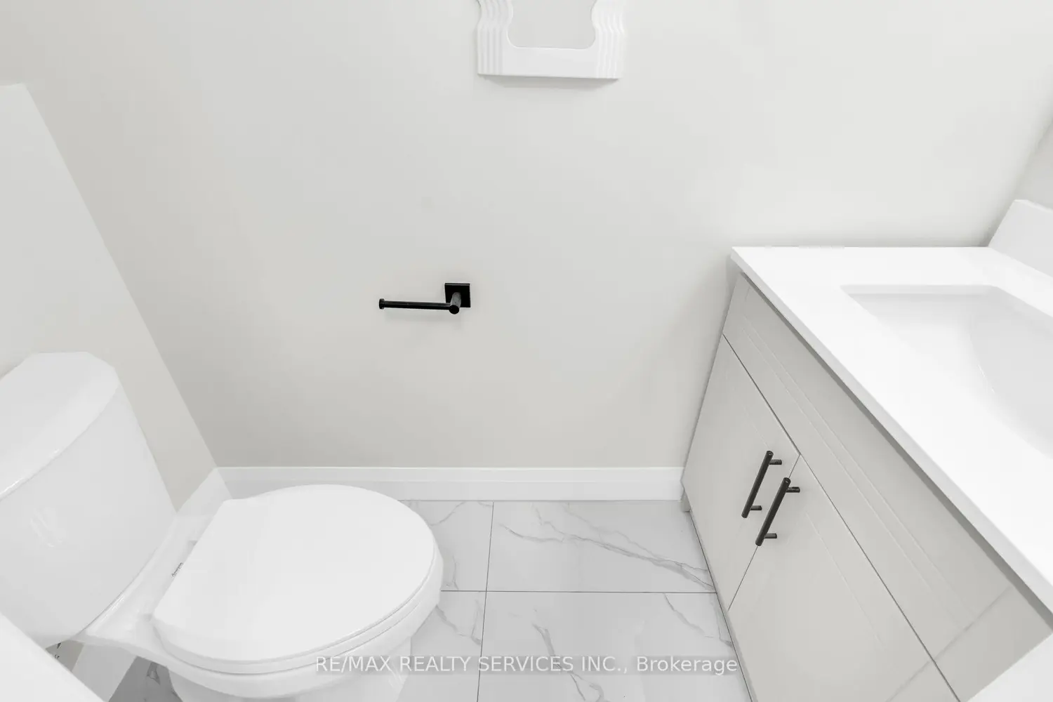 Additional image 17 of 5110 Fairview Street 28