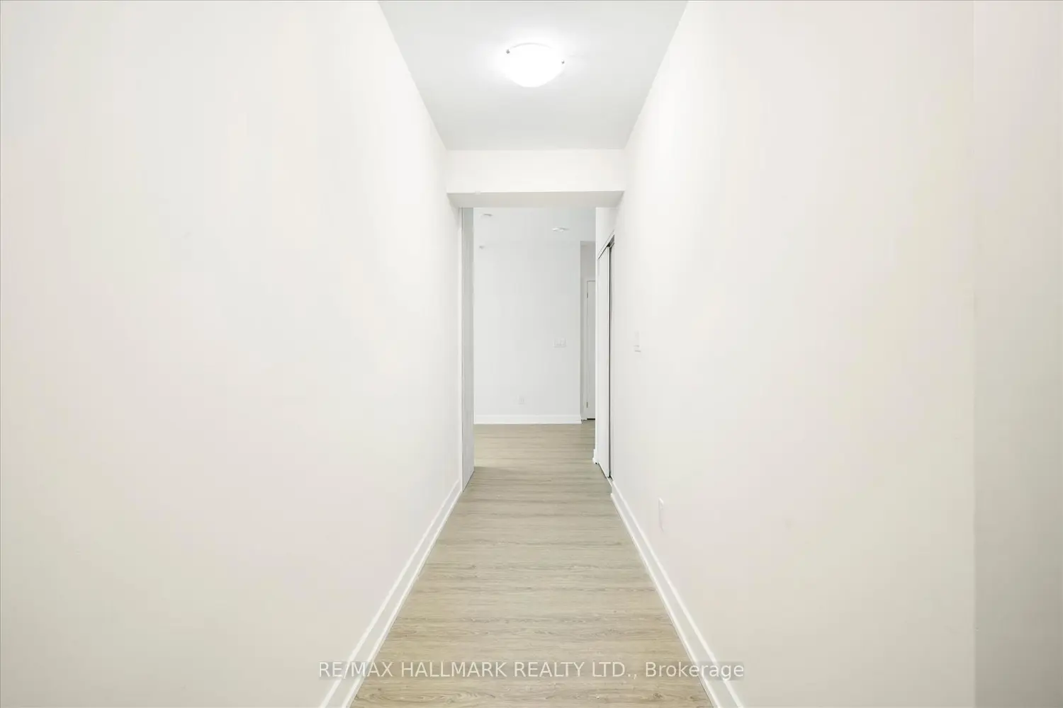 1350 Kingston Road 117 photo 5