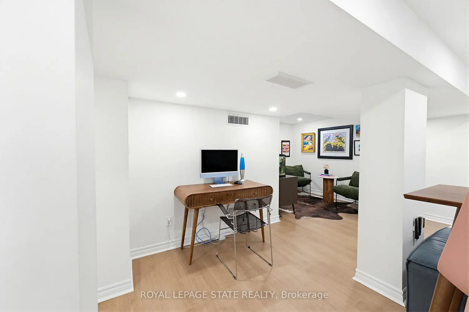 Additional image 11 of 198 East 19Th Street