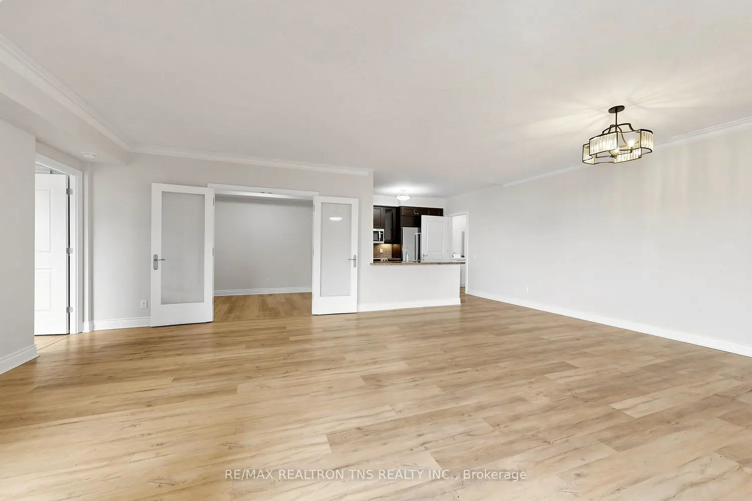 Additional image 6 of 10101 Yonge Street 313