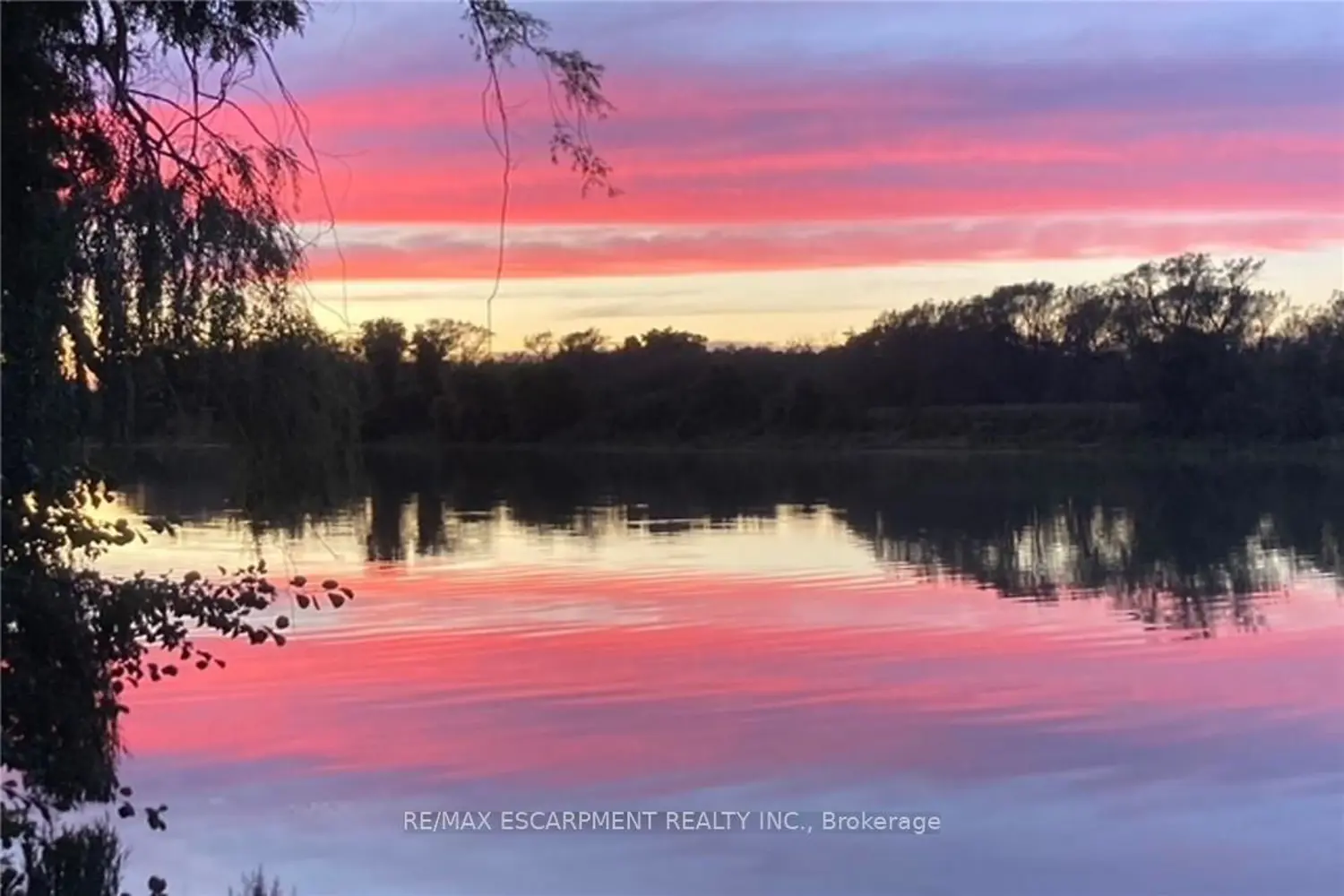 1300 River Road photo 5