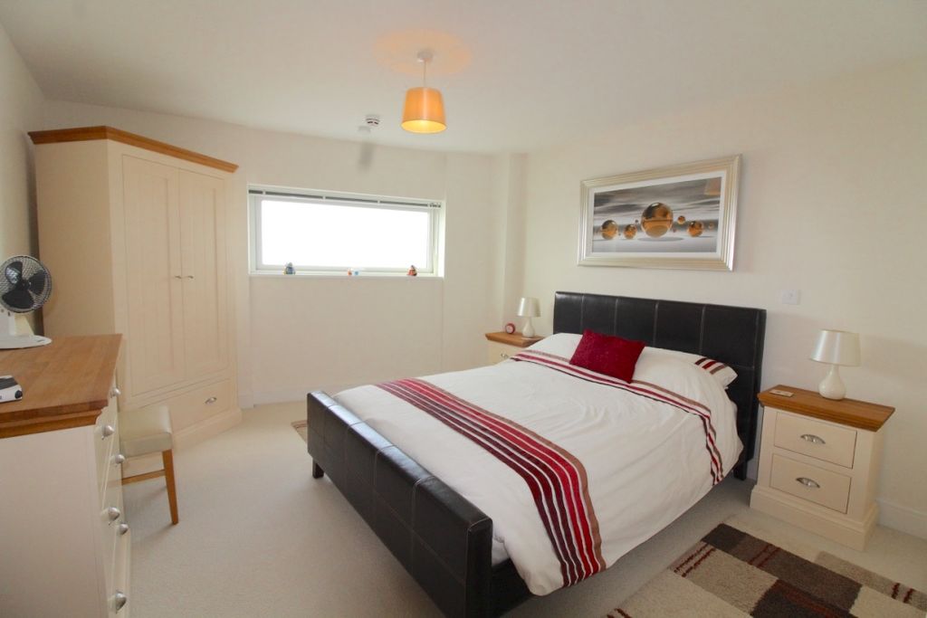 Additional image 4 of 2 bed flat to rentTrawler Road, Maritime Quarter, Swansea SA1