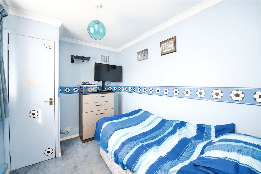 Additional image 14 of 3 bed semi-detached house for saleRenown Close, Romford RM7