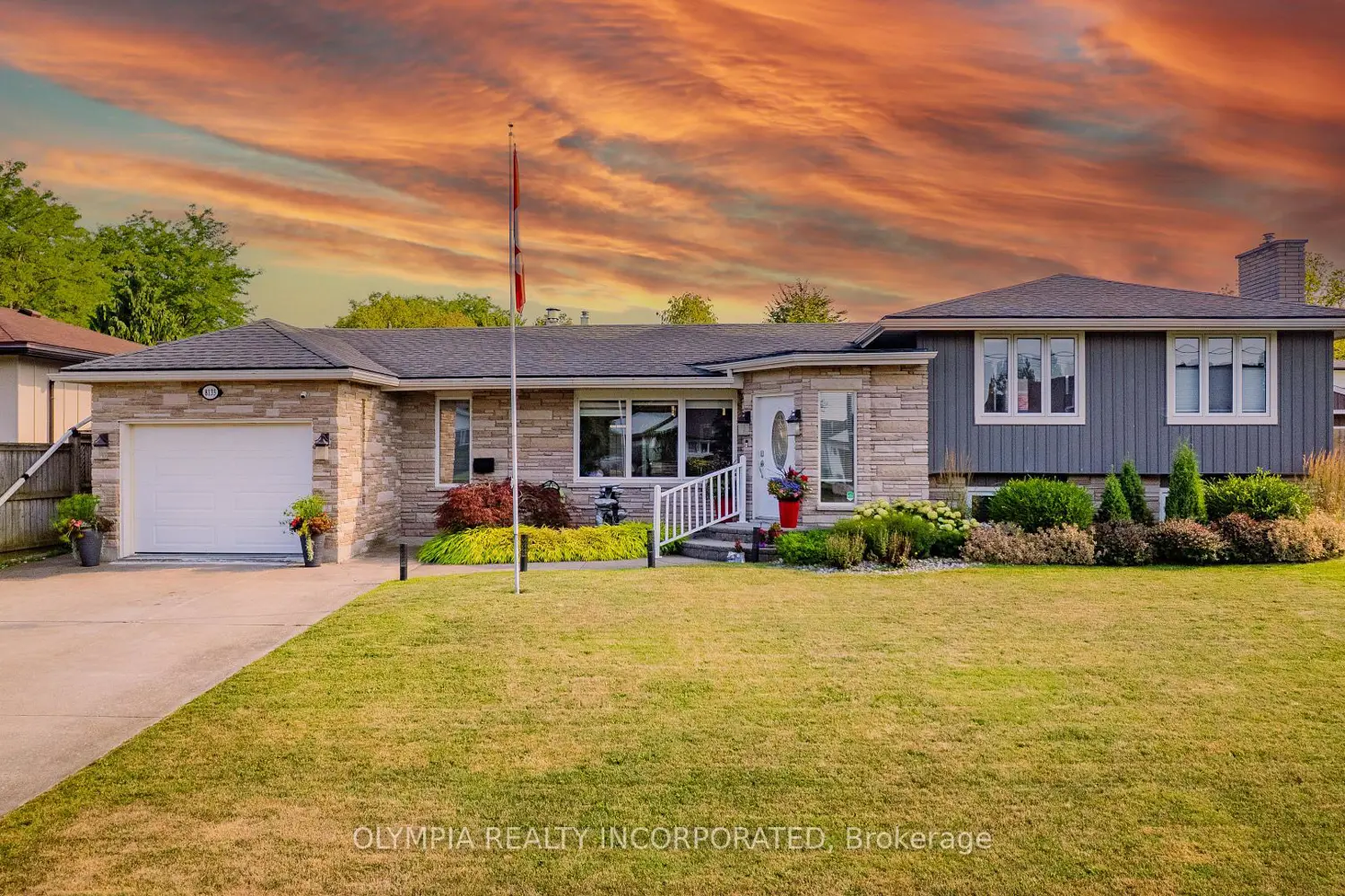 8133 Sarah Street