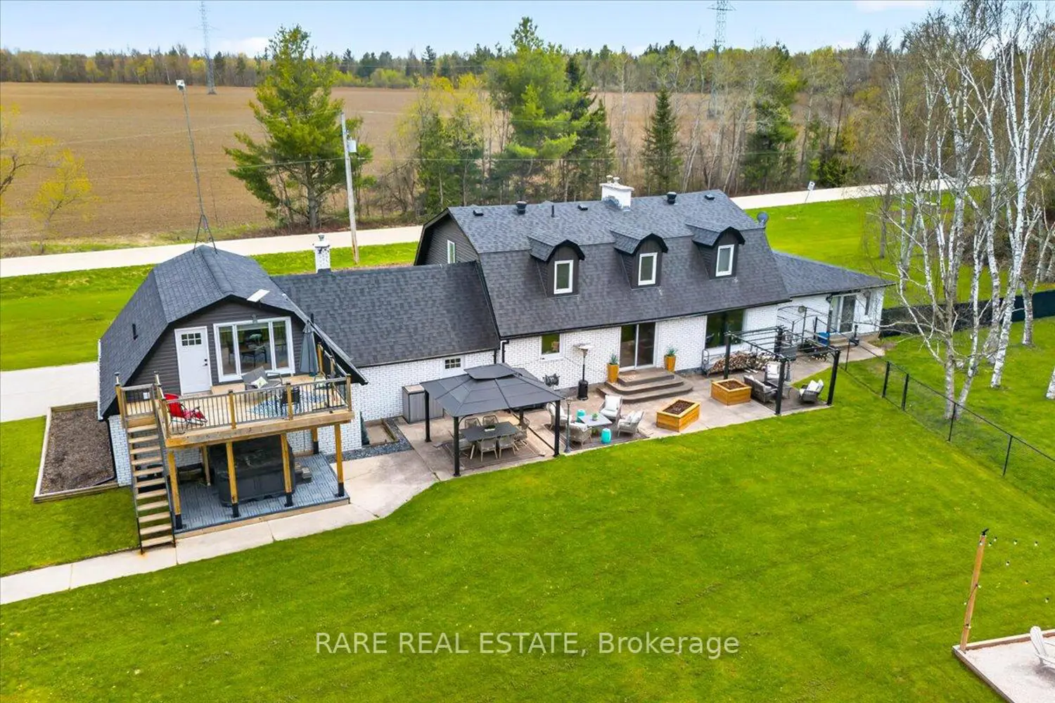 Additional image 17 of 2570 Creemore Avenue