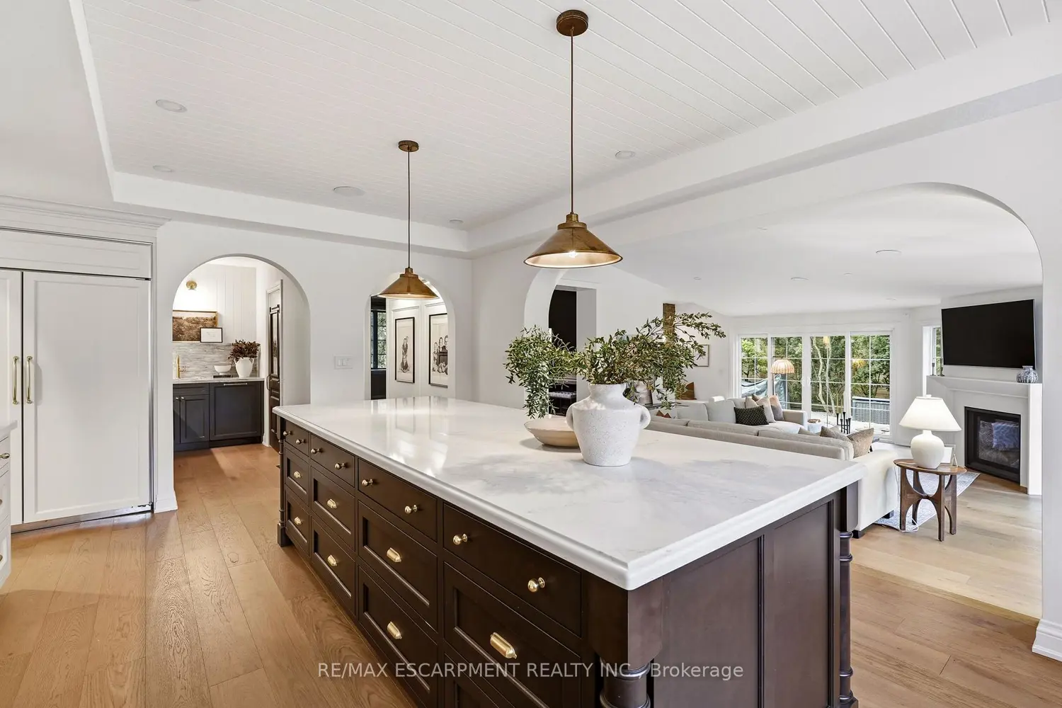 Additional image 8 of 3081 Balmoral Avenue