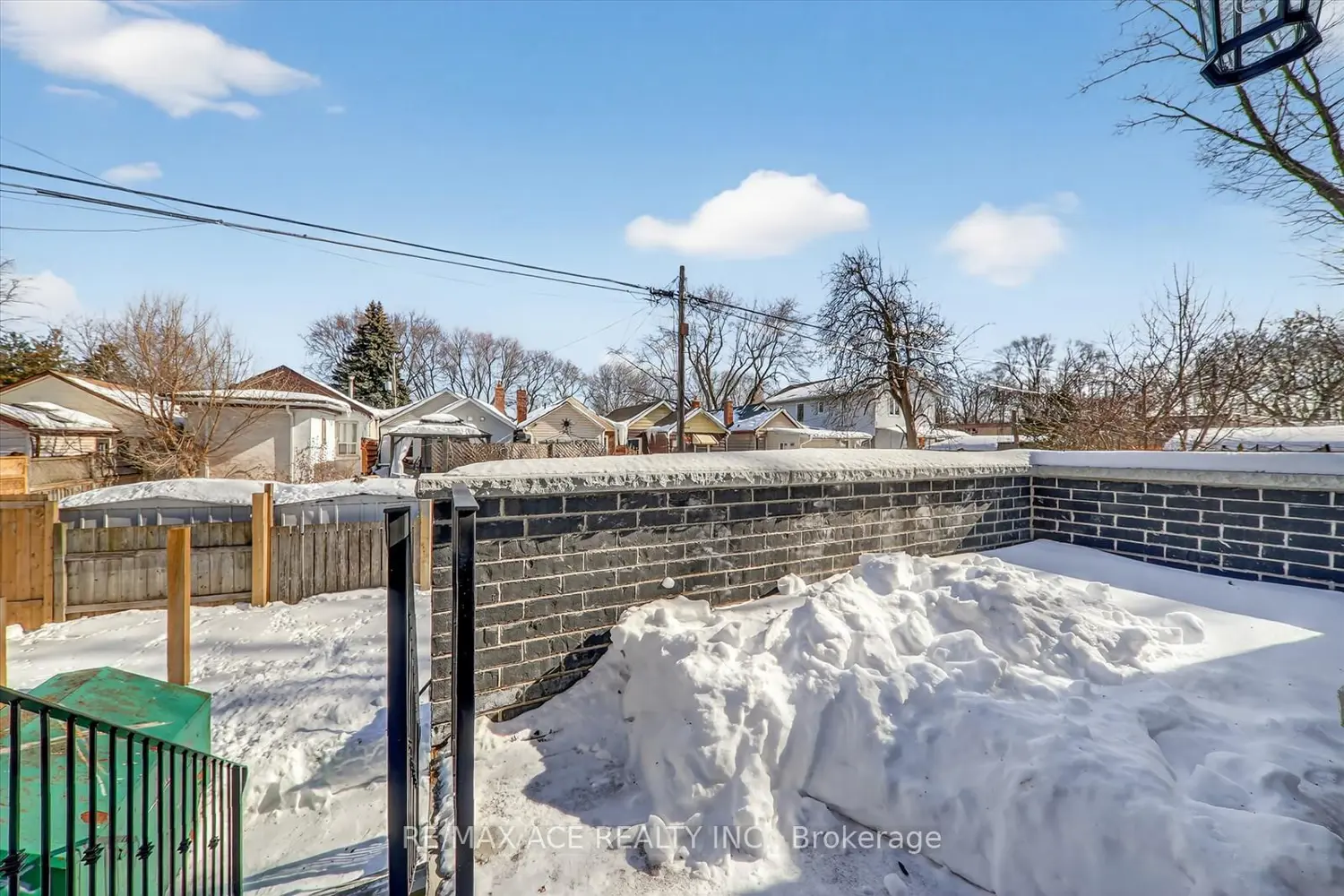 Additional image 8 of 33 August Avenue