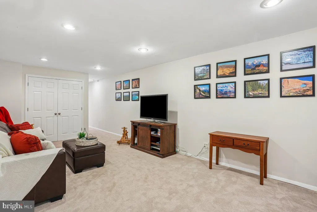 Additional image 35 of 14404 Kings Grant Street, North Potomac, MD 20878