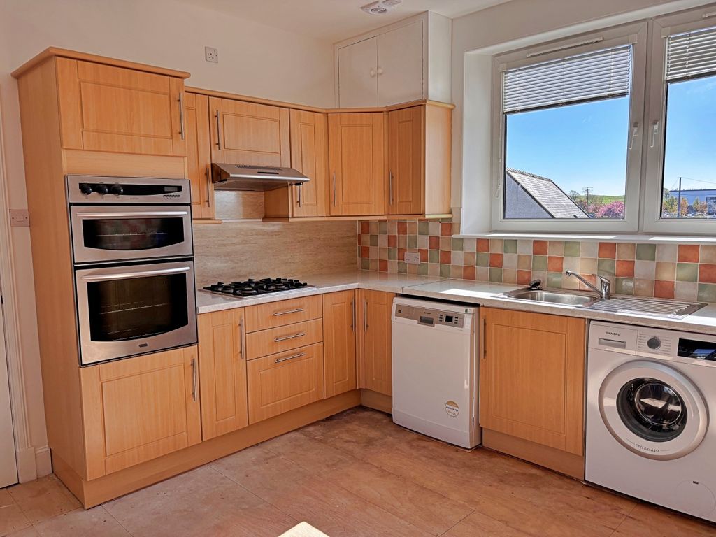 Additional image 5 of 4 bed flat for saleQueen Street, Castle Douglas DG7