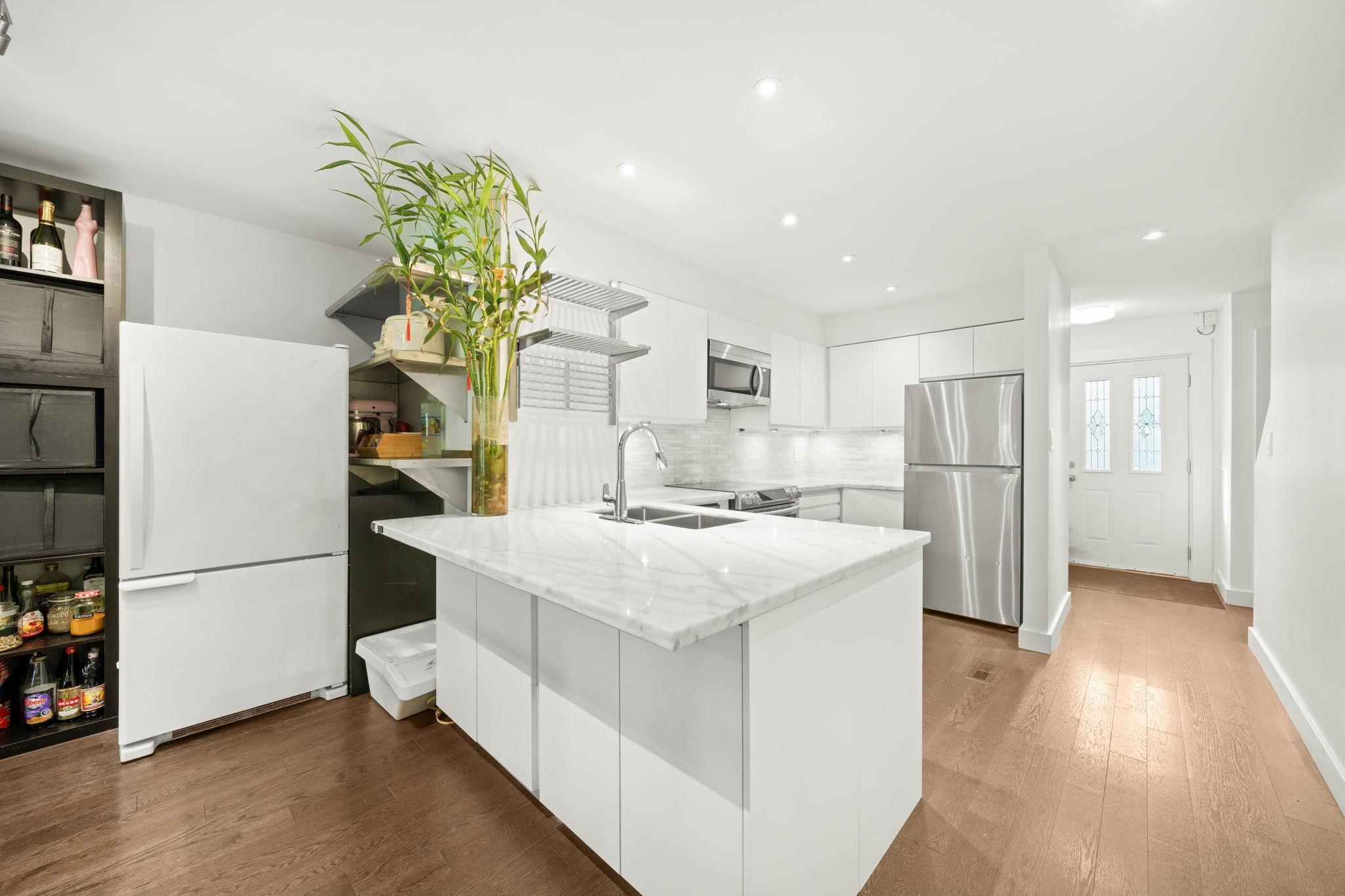Additional image 5 of 4707 Cedarglen Place, Burnaby, BC, V5G 4B6
