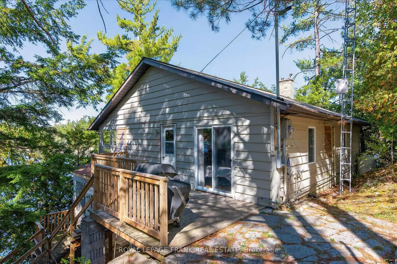 1702 South Bayshore Road photo 3