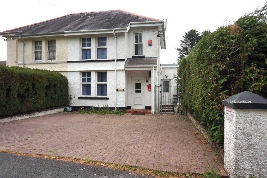 2 bed semi-detached house to rentTan Y Fron, Pontarddulais Road, Cross Hands, Llanelli SA14