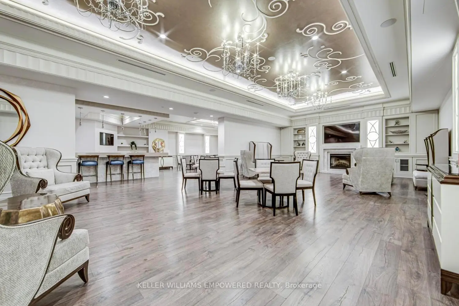 Additional image 12 of 9075 Jane Street 116