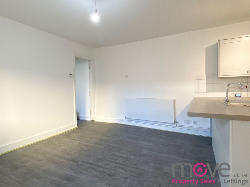 Additional image 3 of 2 bed flat to rentKing Street, Cheltenham GL50