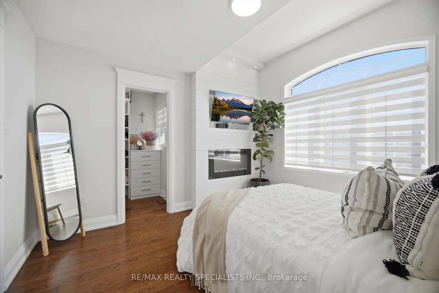 Additional image 9 of 3421 Sunlight Street
