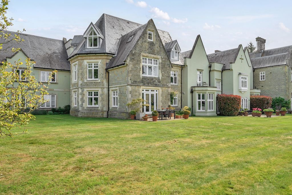 Additional image 27 of 2 bed flat for saleWoolmer Lane, Bramshott, Liphook GU30