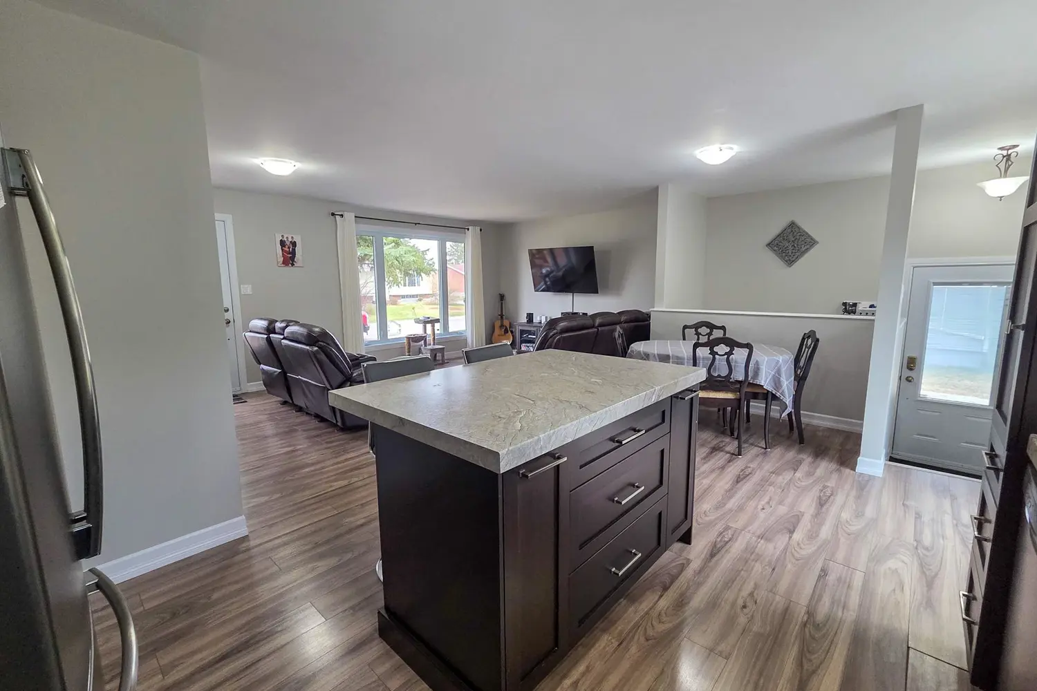 Additional image 4 of 254 Laurette Street