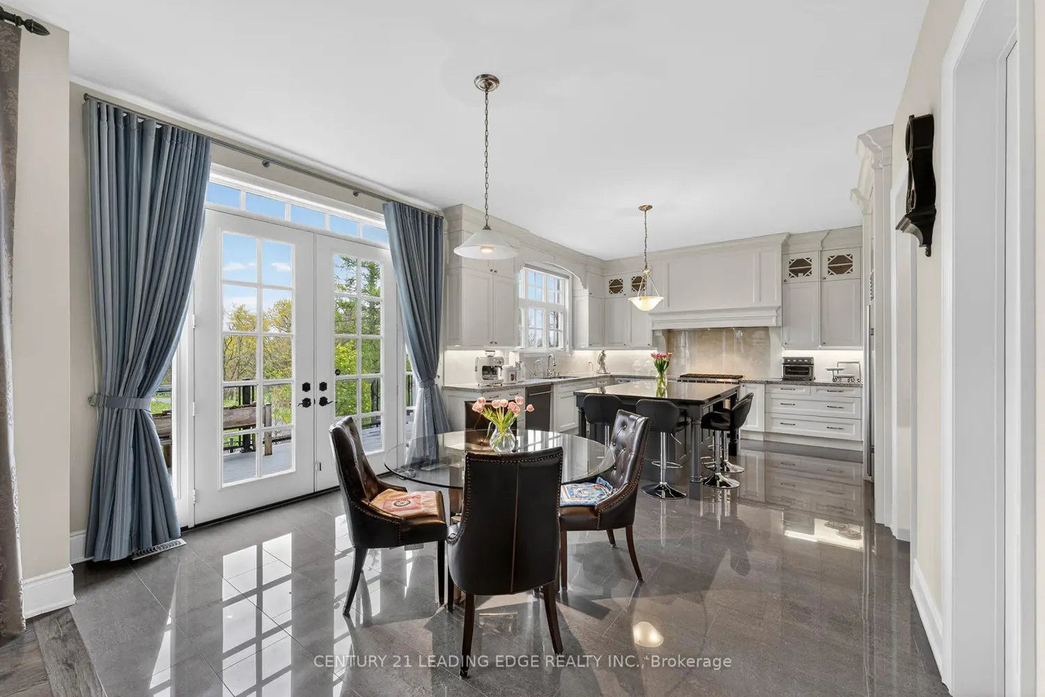 Additional image 6 of 33 Stollery Pond Crescent