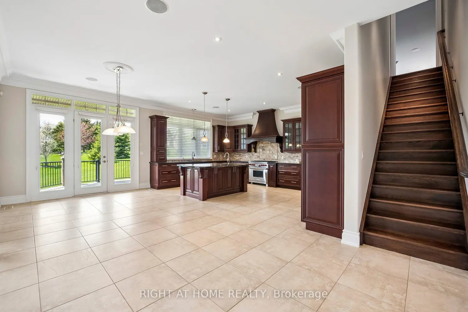 18 Bice Court photo 5