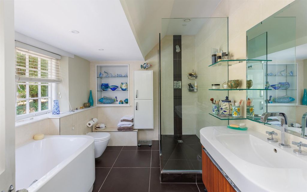 Additional image 28 of 7 bed detached house for salePuckpool, Isle Of Wight PO33