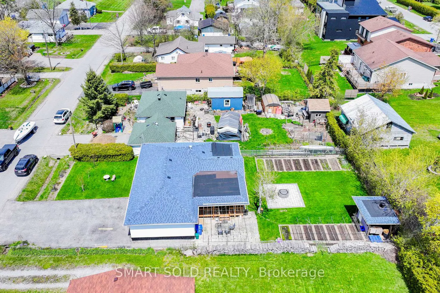 831 Norval Road photo 3