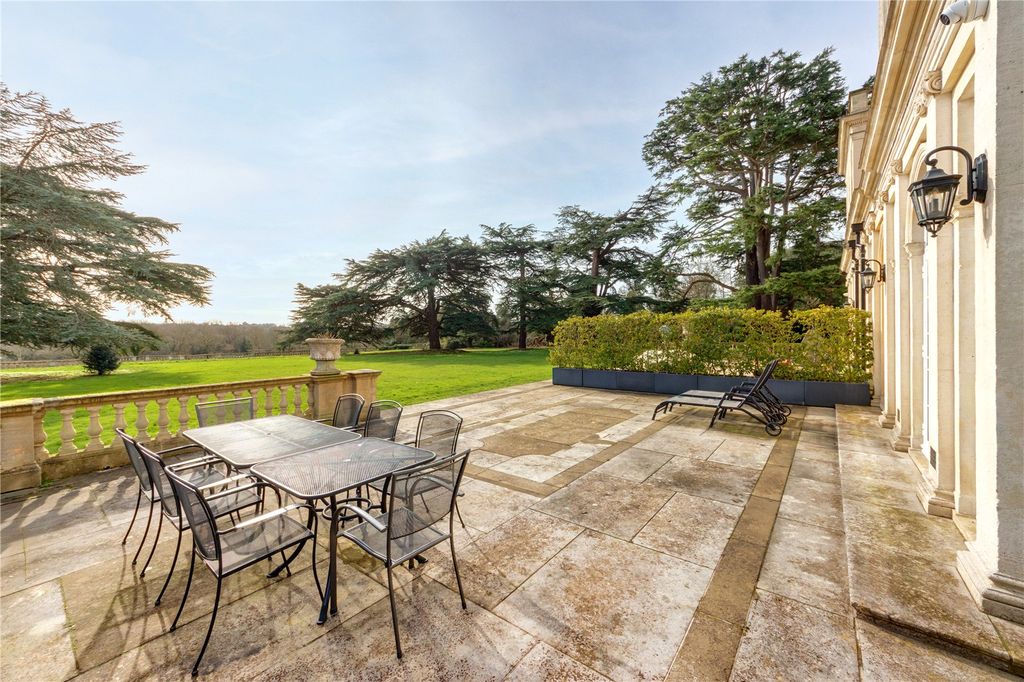 Additional image 8 of 2 bed flat for saleHanstead House, Bricket Wood, St Albans AL2