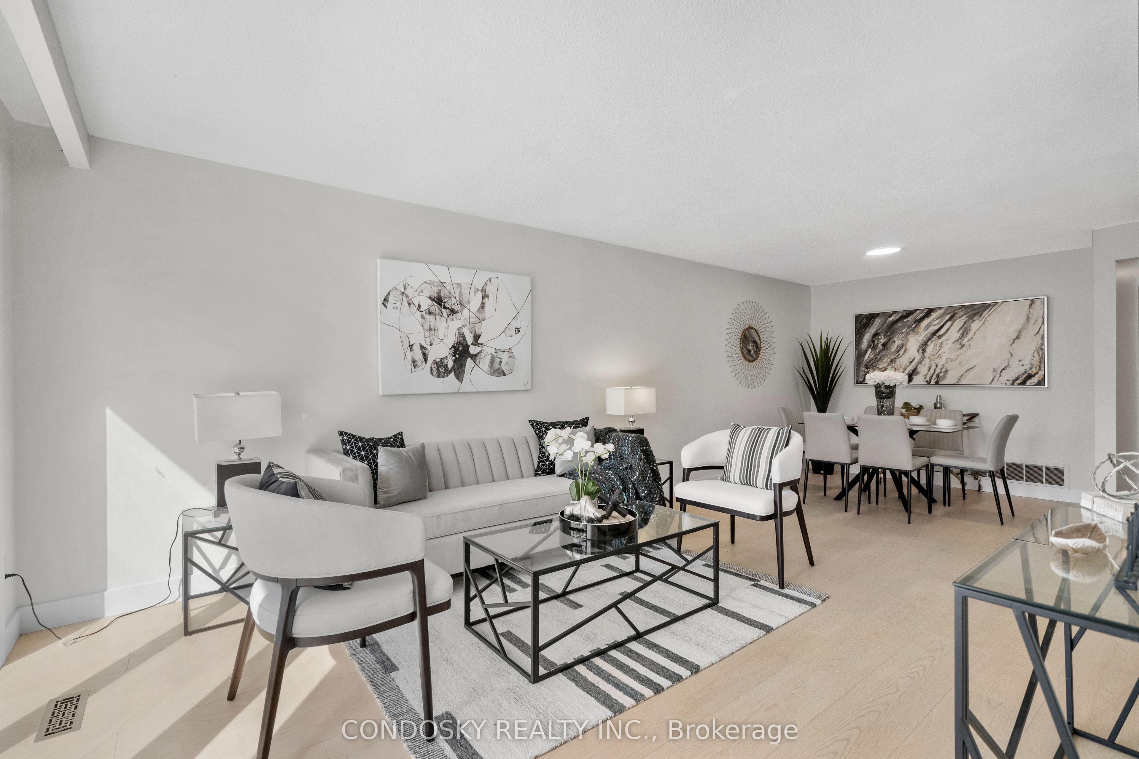 Additional image 3 of 768 Annamore Road, Mississauga, ON, L4Y 2V7
