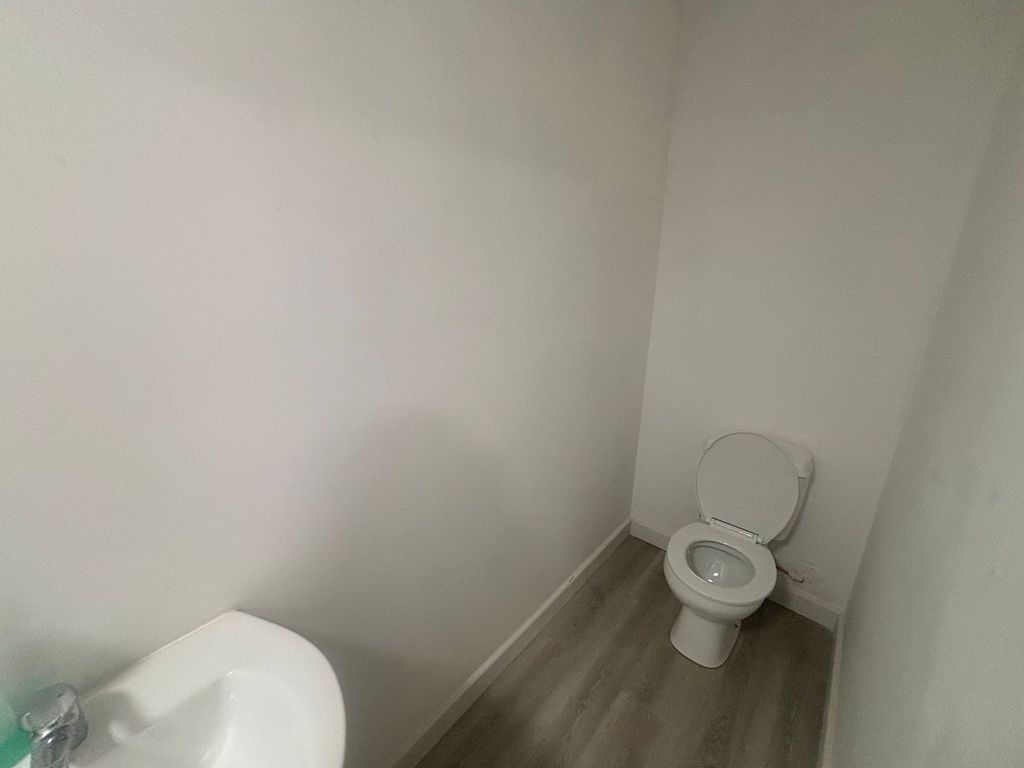 Additional image 3 of 1 bed property to rent9 Nolton Street, Bridgend CF31