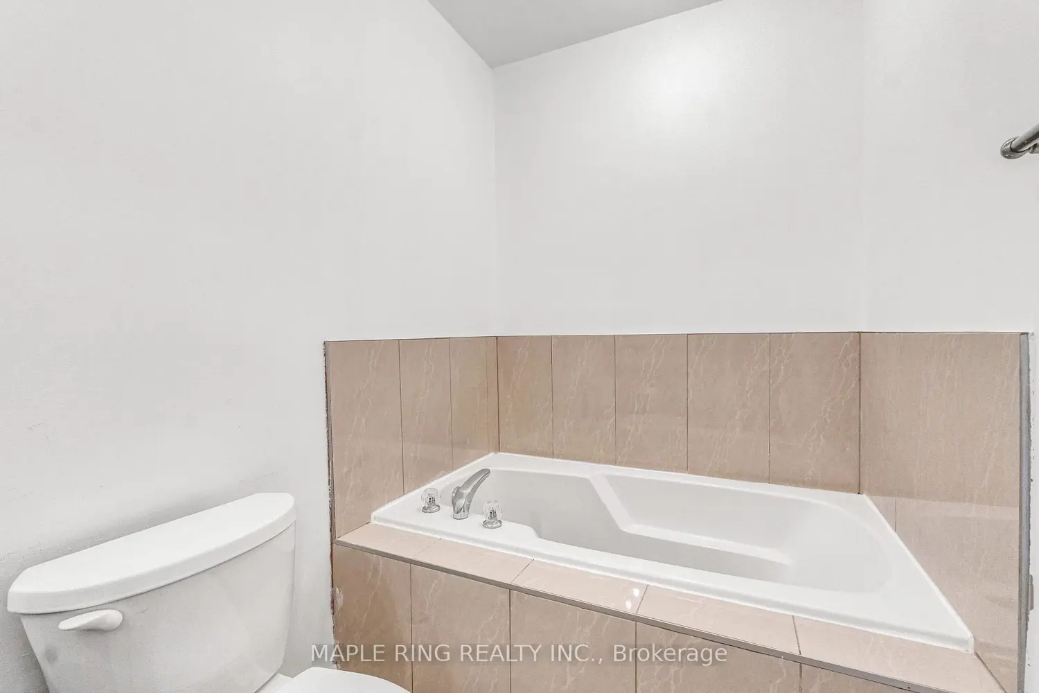 Additional image 9 of 36 Laurelhurst Crescent