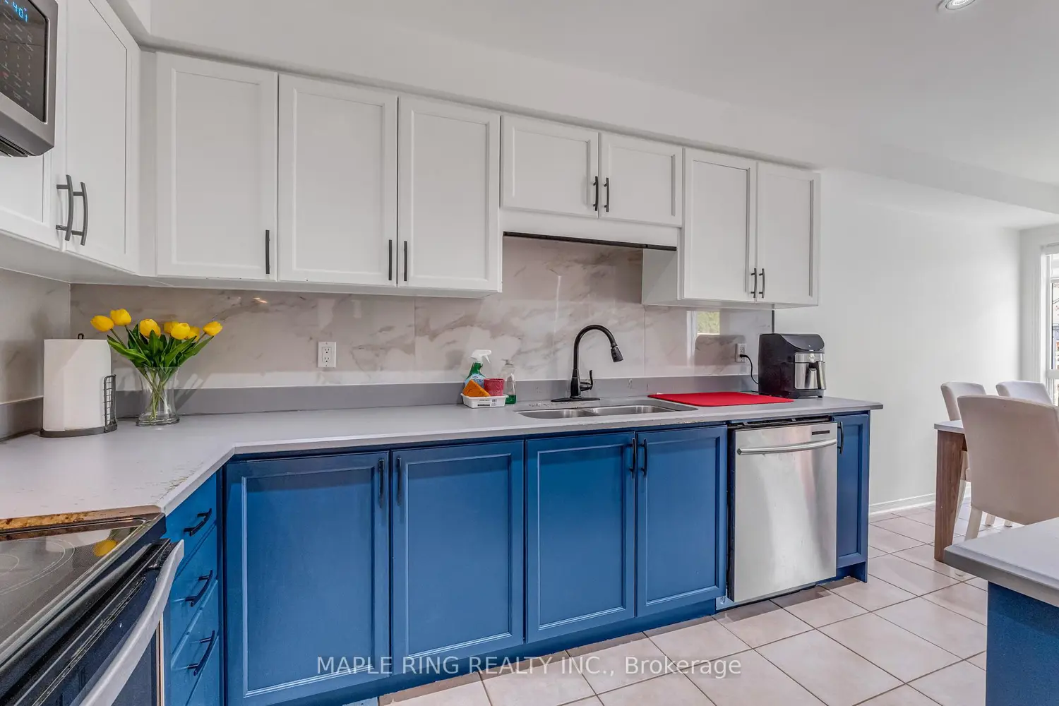Additional image 5 of 36 Laurelhurst Crescent