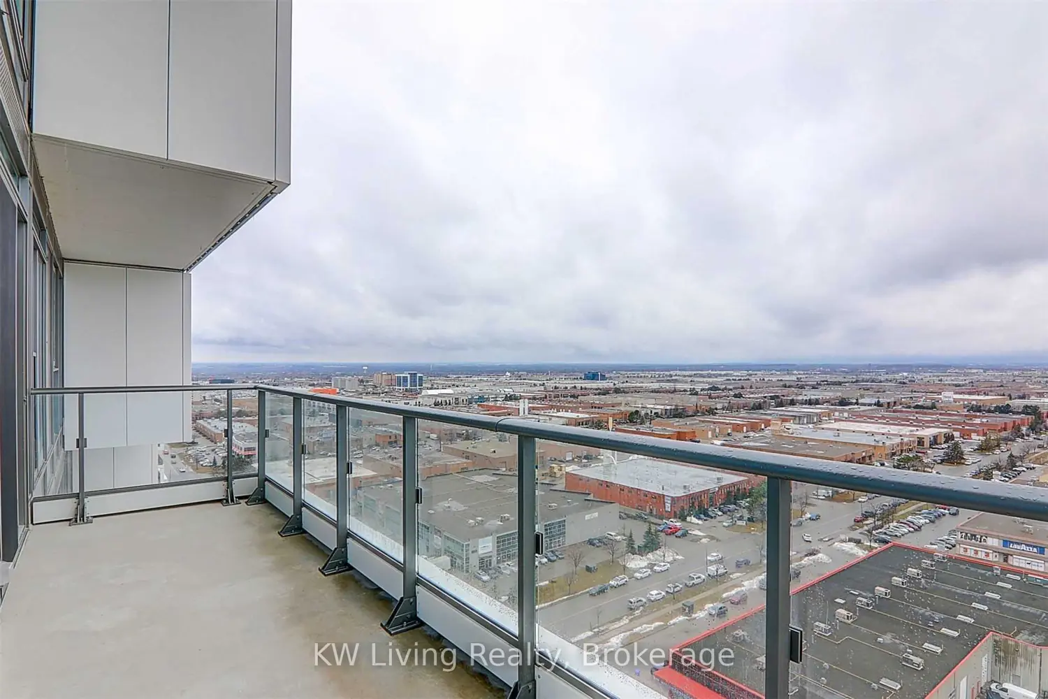 Additional image 11 of 1000 Portage Parkway 1801