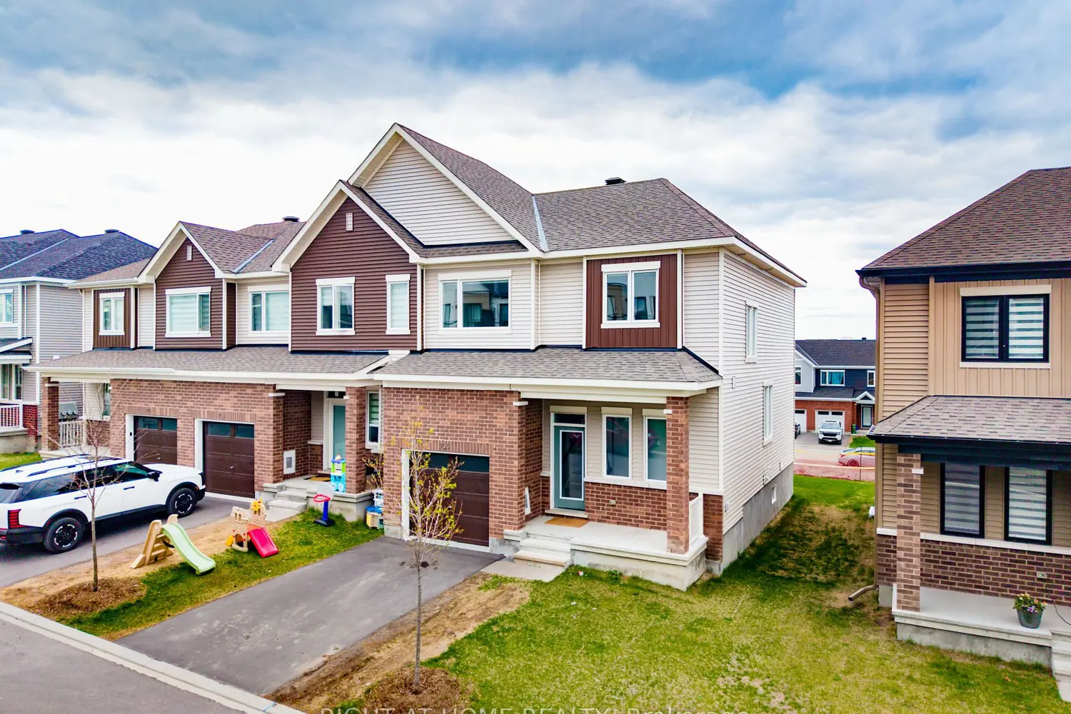 106 Beebalm Crescent