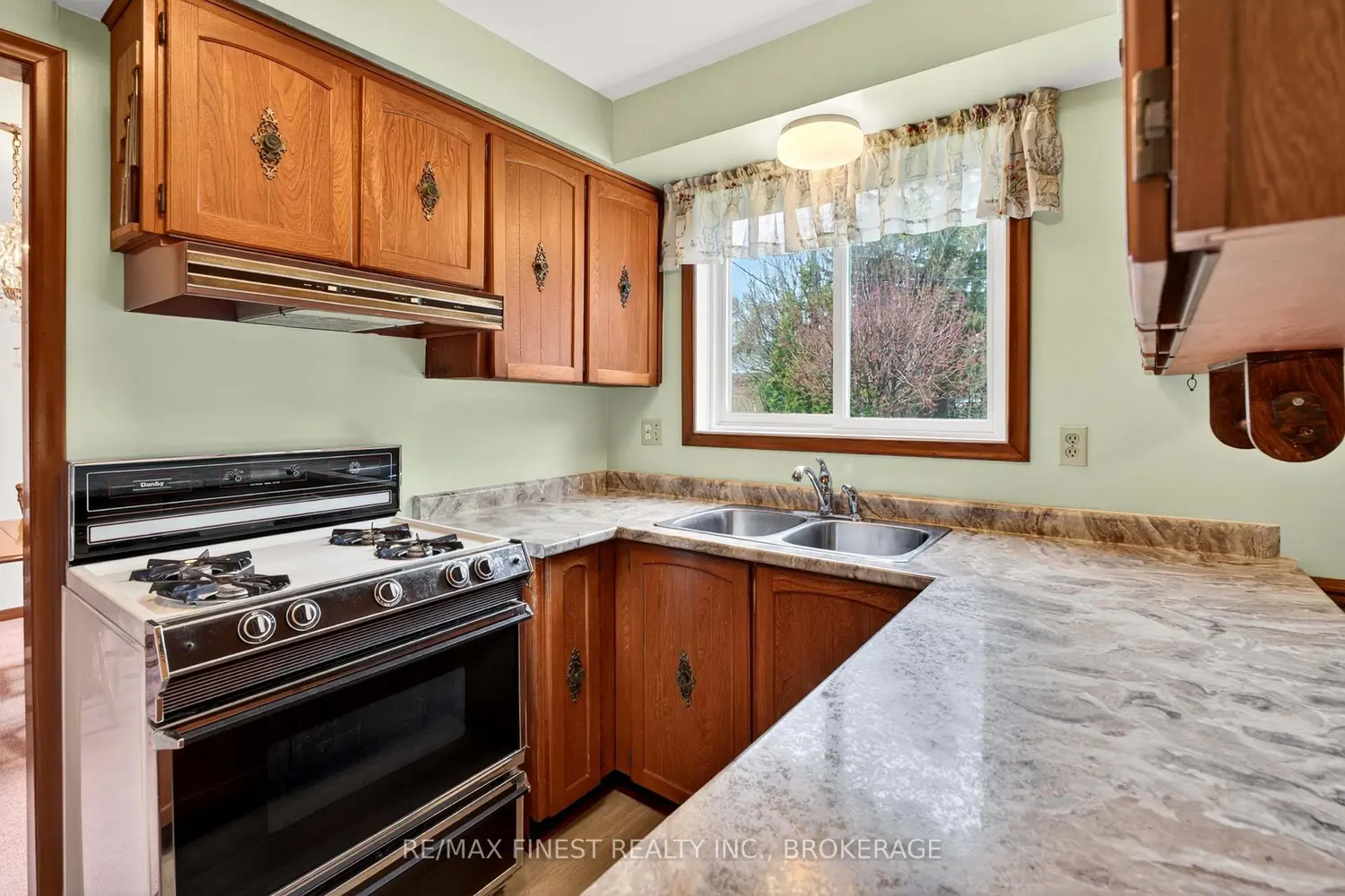 Additional image 7 of 894 Auden Park Drive