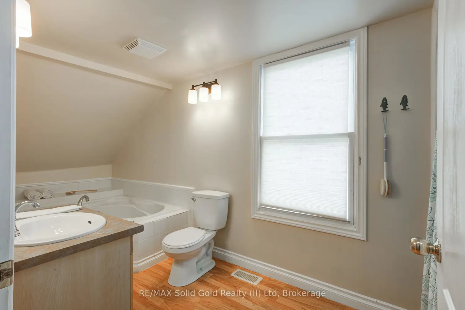 Additional image 11 of 409 Tower Heights Drive