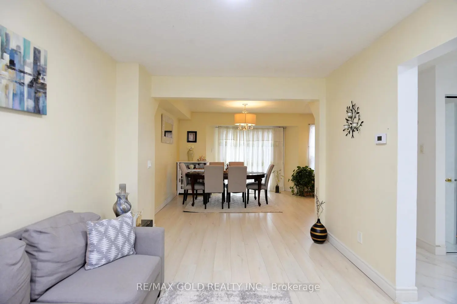 9 Ravenswood Drive photo 5
