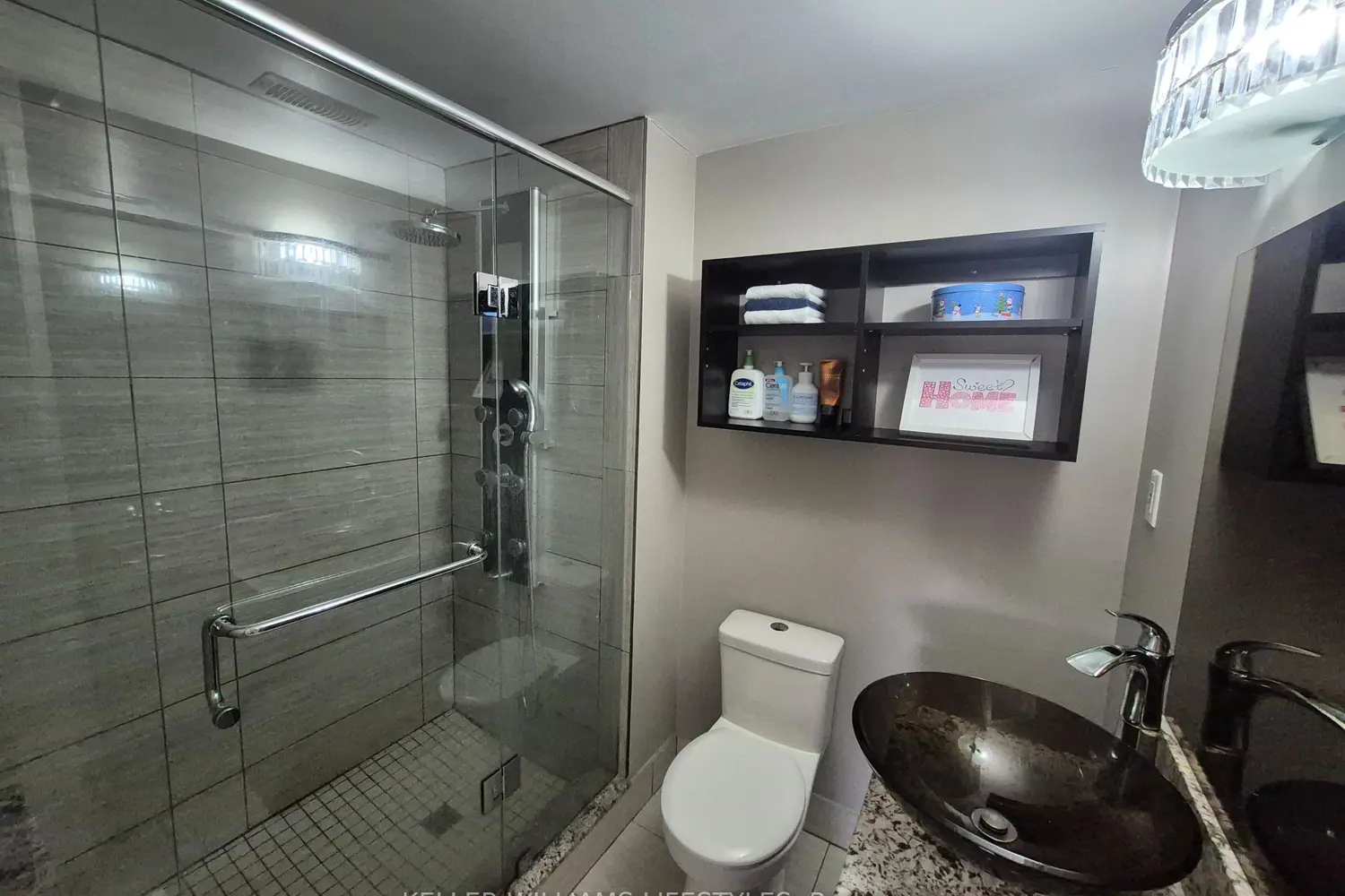 Additional image 13 of 121 Cedarvale Crescent
