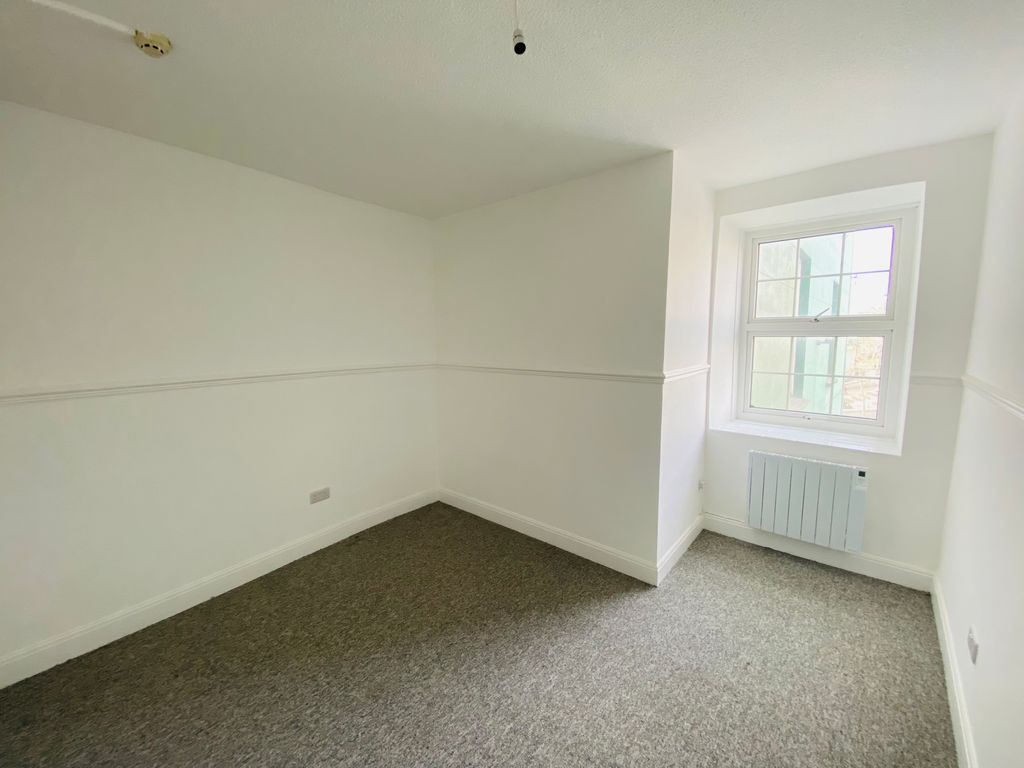 Additional image 7 of 2 bed flat to rentMarket Square, Narberth SA67