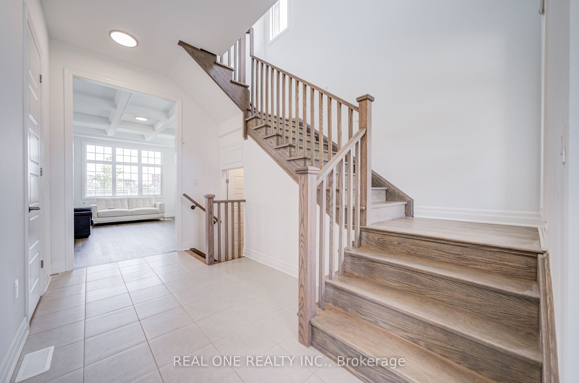Additional image 5 of 1204 Onyx Trail, Oakville, ON, L6H 7G1