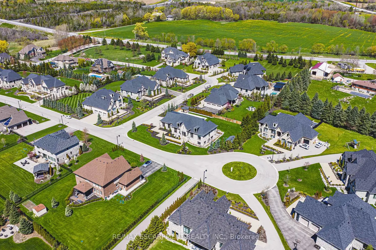 Additional image 19 of 38 Visser Drive