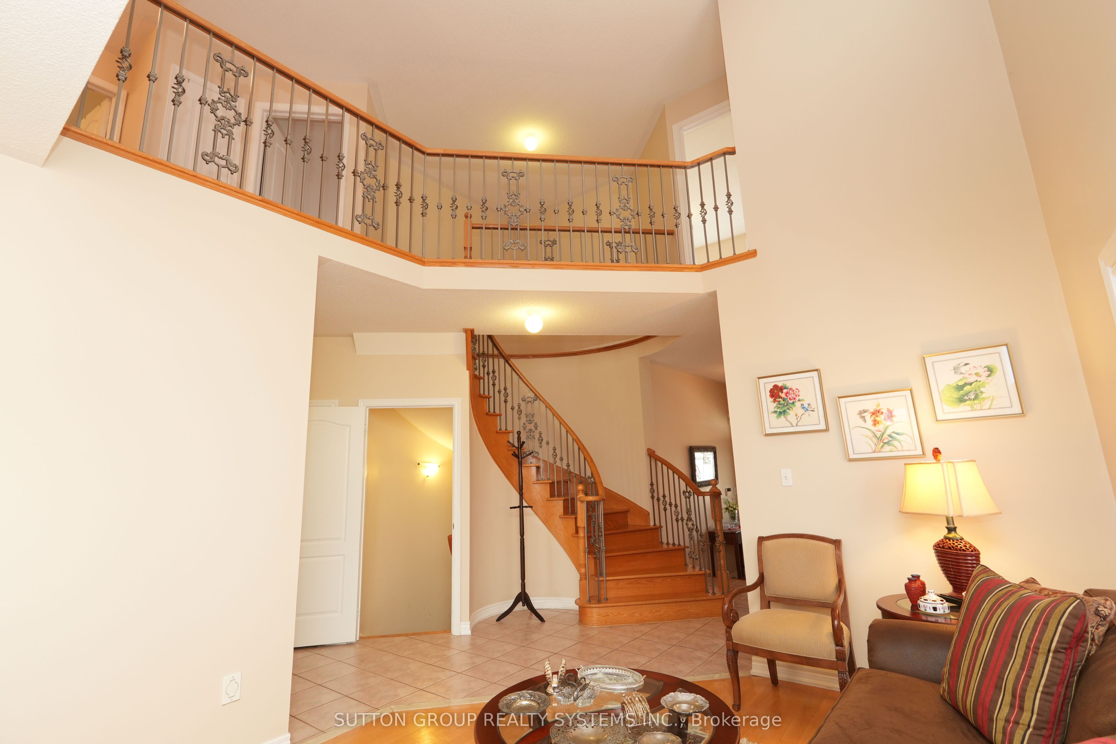 Additional image 5 of 1382 Avon Drive, Mississauga, ON, L5N 7Z3