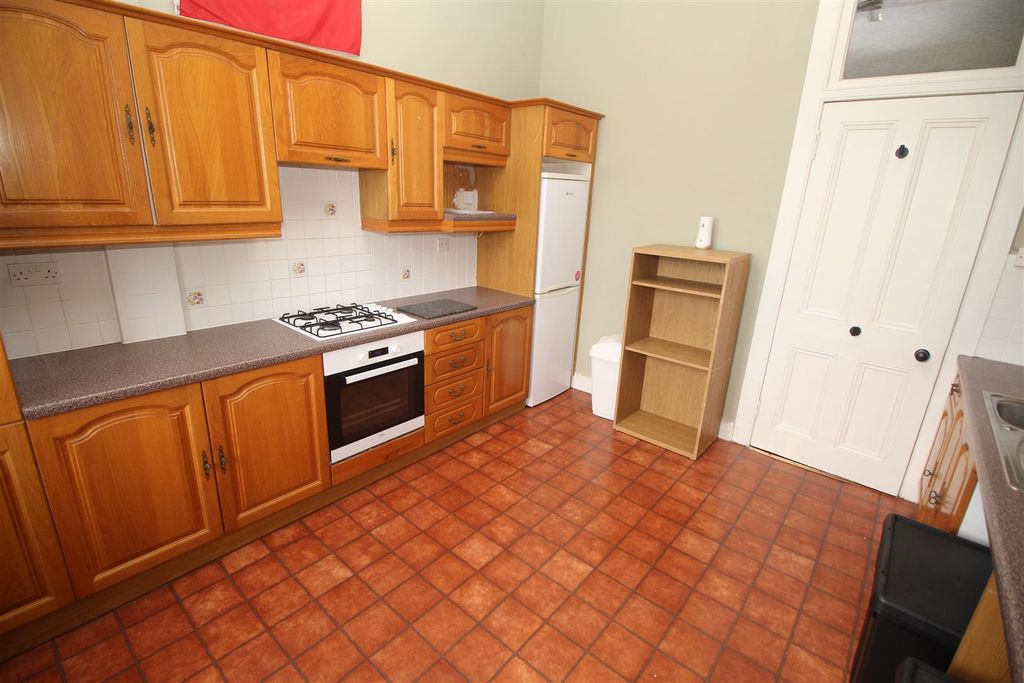 Additional image 8 of 2 bed flat for saleBrougham Street, Greenock PA16