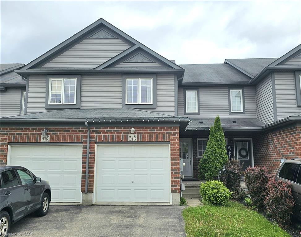 216 Featherstone Crescent, Kitchener, ON, N2R 1Z3
